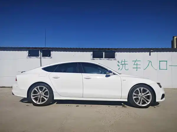 Audi S7 2013