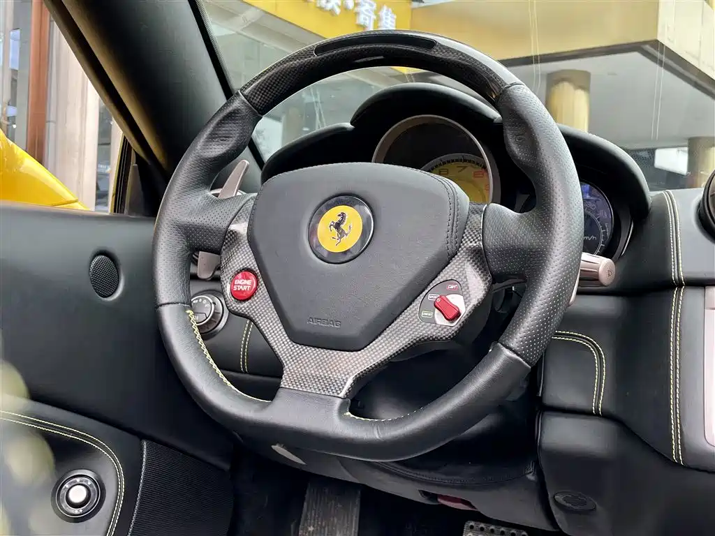 Ferrari California T 2012 — фото 10