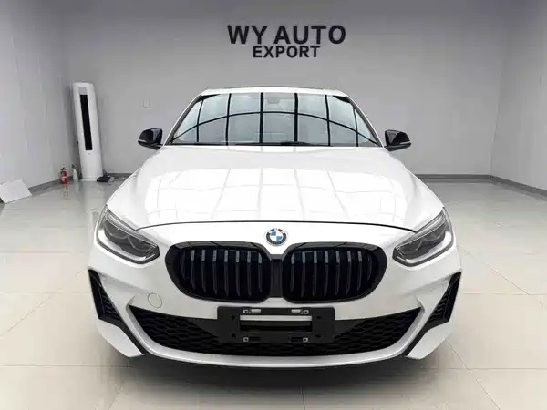 BMW 1 Series 2022