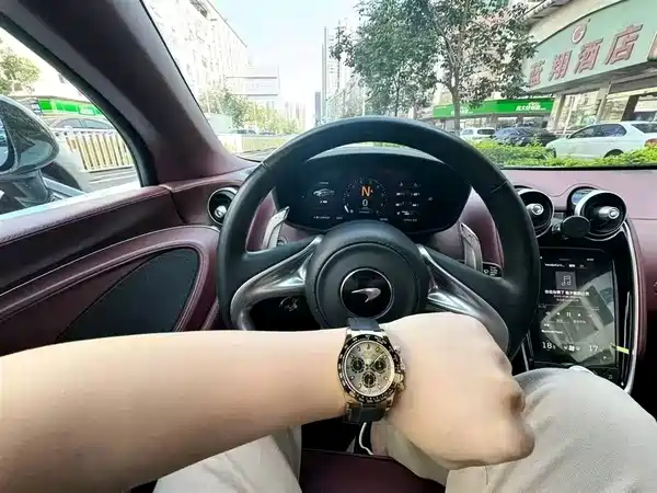 McLaren GT 2019
