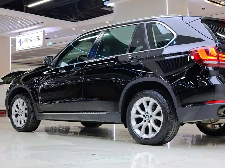 BMW X5 2015 — фото 10