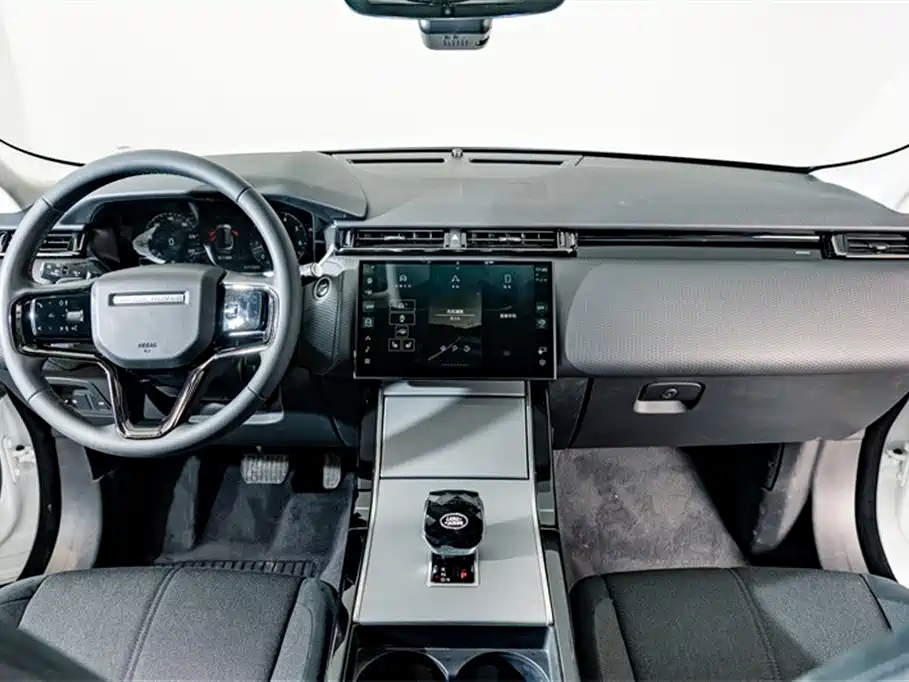 Land Rover Velar 2024 — фото 13