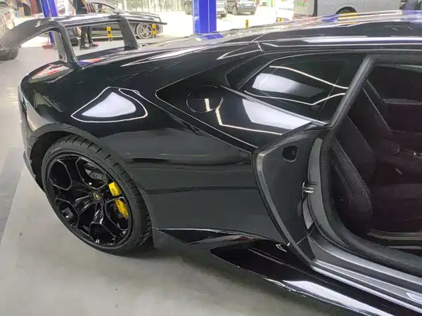 Lamborghini Huracan 2016