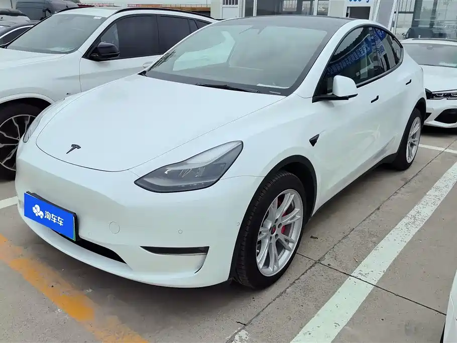 Tesla Model Y 2022 — фото 1