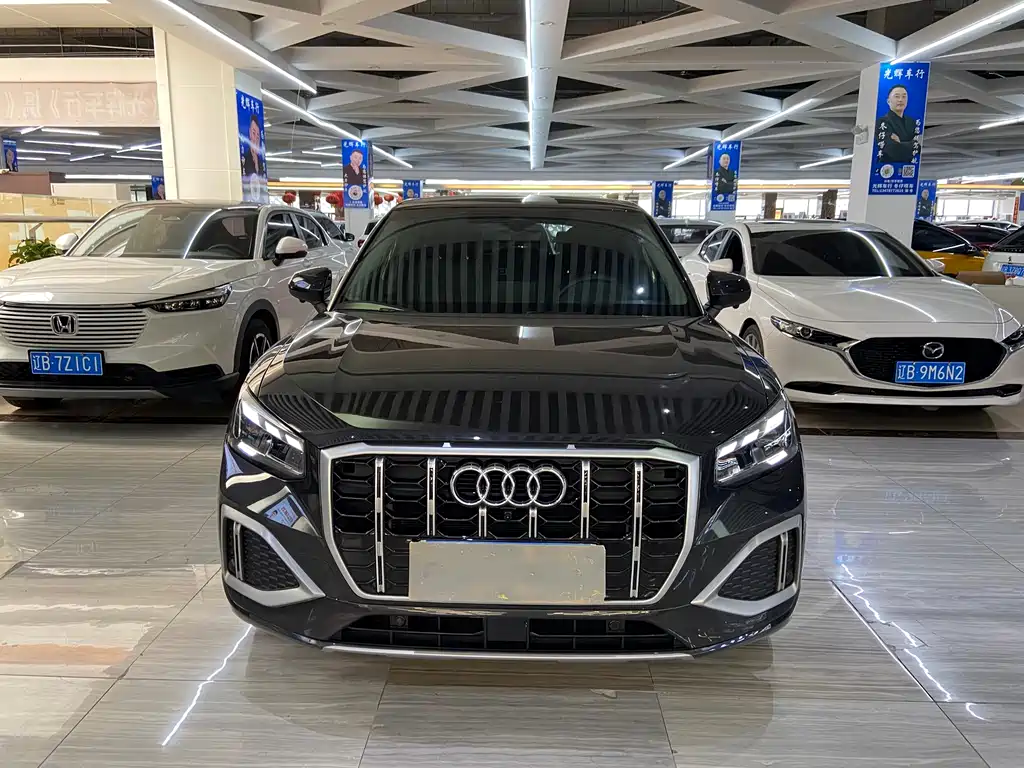 Audi Q2L 2022