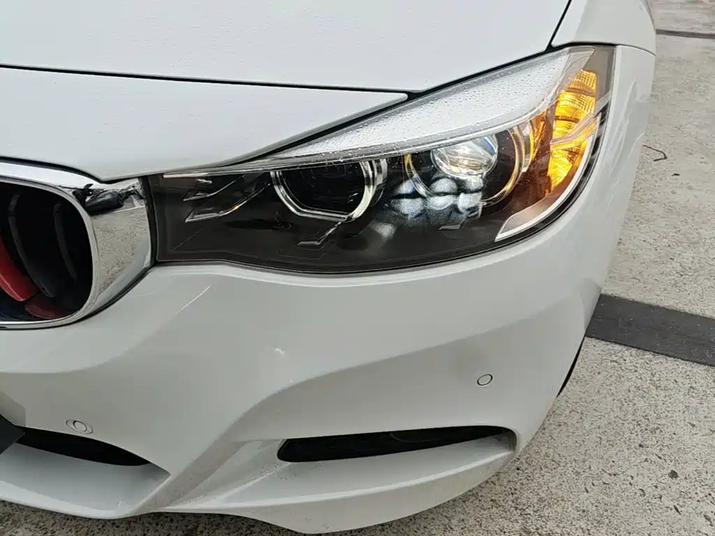 BMW 3 Series GT 2020 — фото 24