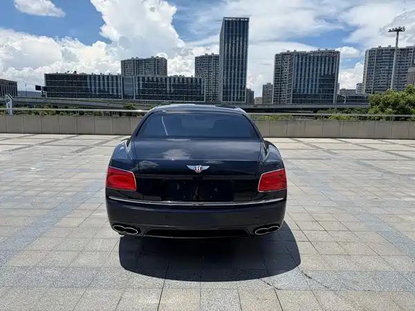 Bentley Flying Spur 2018