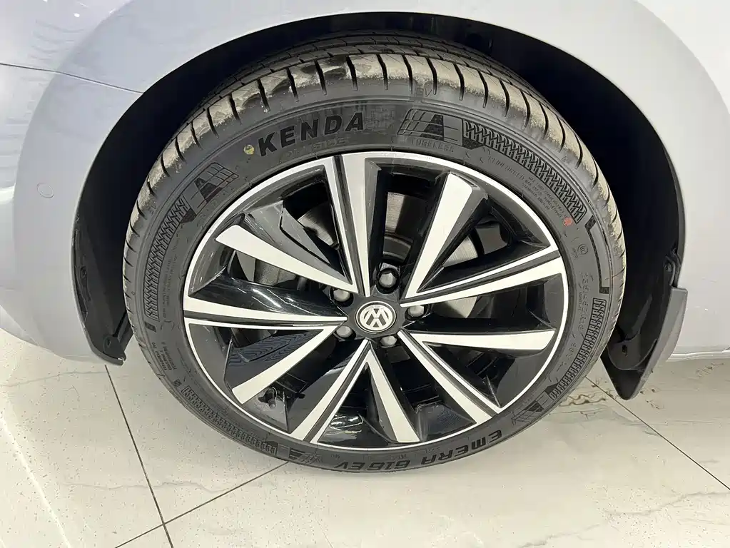 Skoda Superb 2023 — фото 20