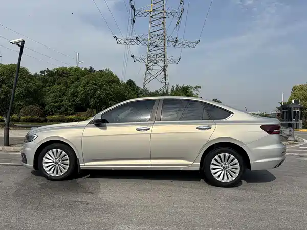 Volkswagen Lavida 2022