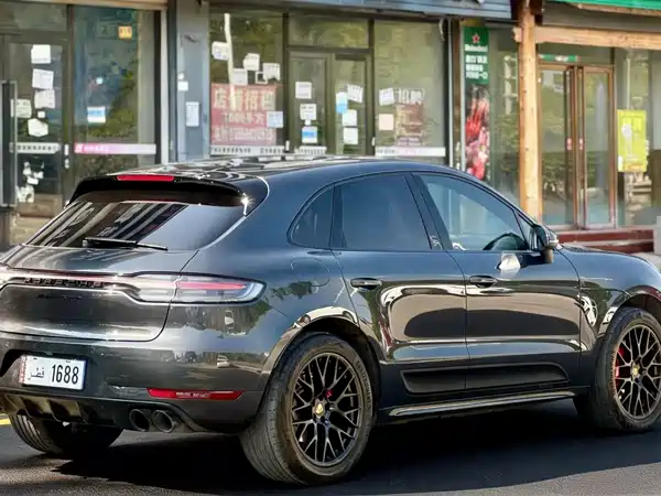 Porsche Macan 2020