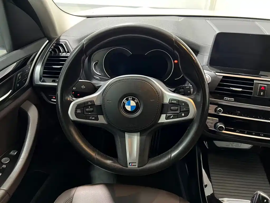 BMW X3 2019 — фото 12