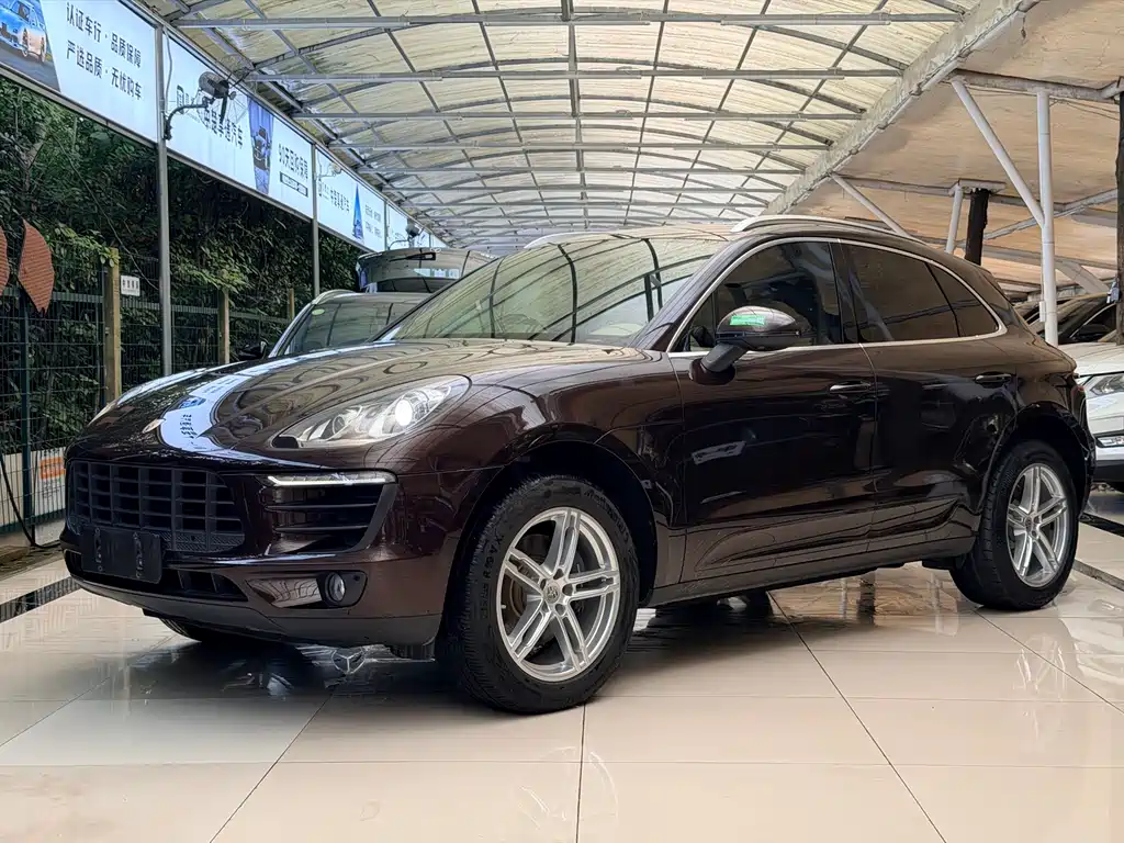 Porsche Macan 2016 — фото 10
