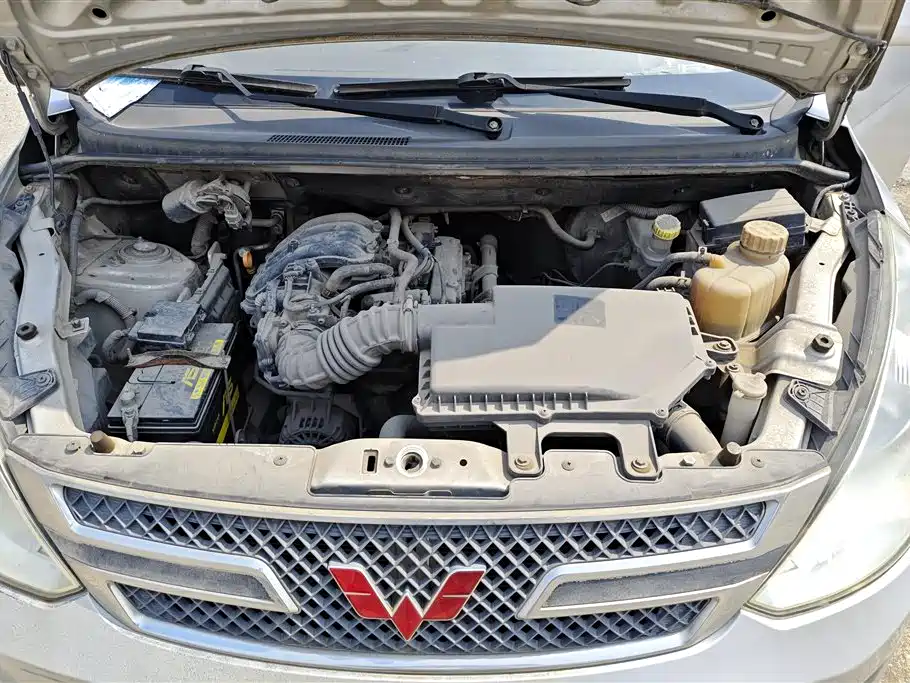 Wuling Rongguang V 2016 — фото 10