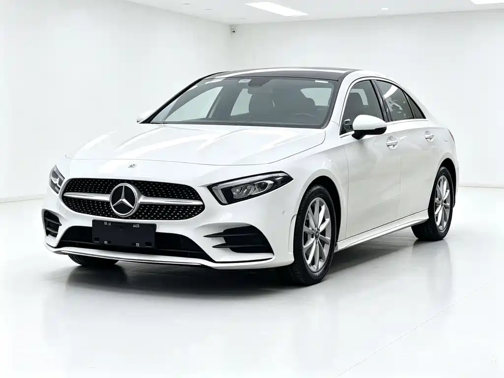 Mercedes-Benz A-Class 2020 — фото 1