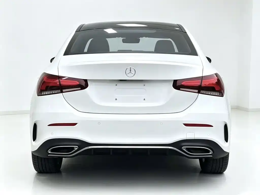 Mercedes-Benz A-Class 2020 — фото 11