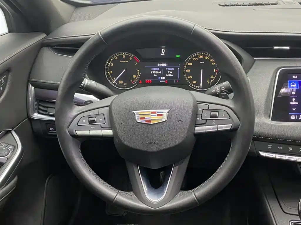 Cadillac XT4 2020 — фото 14