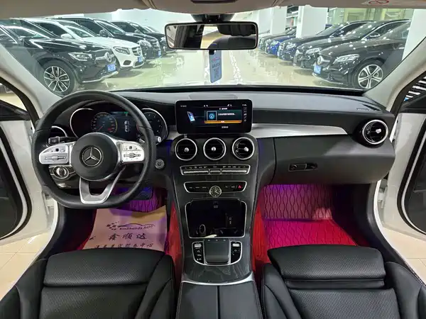 Mercedes-Benz C-Class 2020