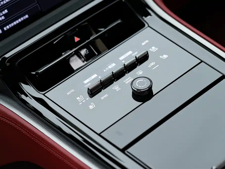 Porsche Panamera 2025 — фото 17