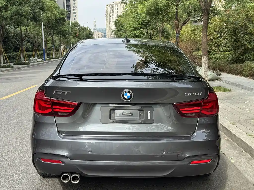 BMW 3 Series GT 2019 — фото 10