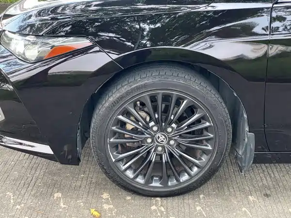 Toyota Avalon 2020