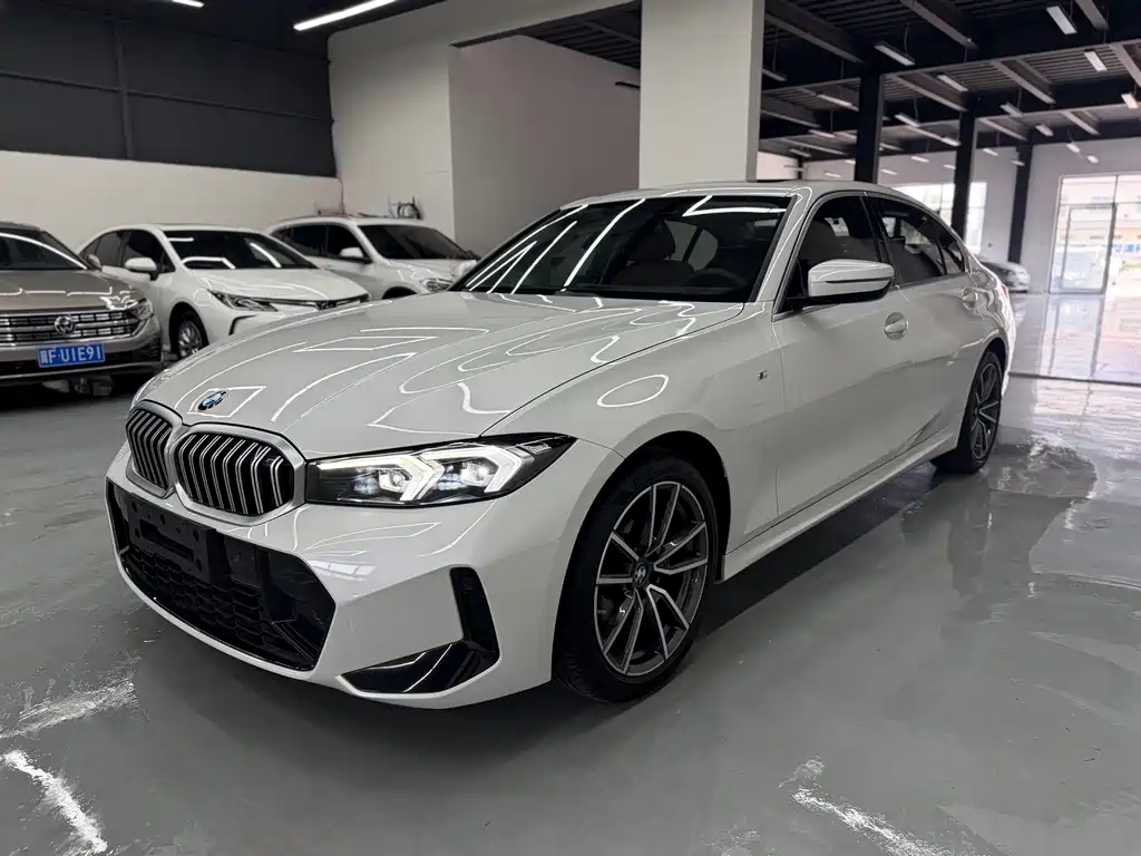 BMW 3 Series 2023
