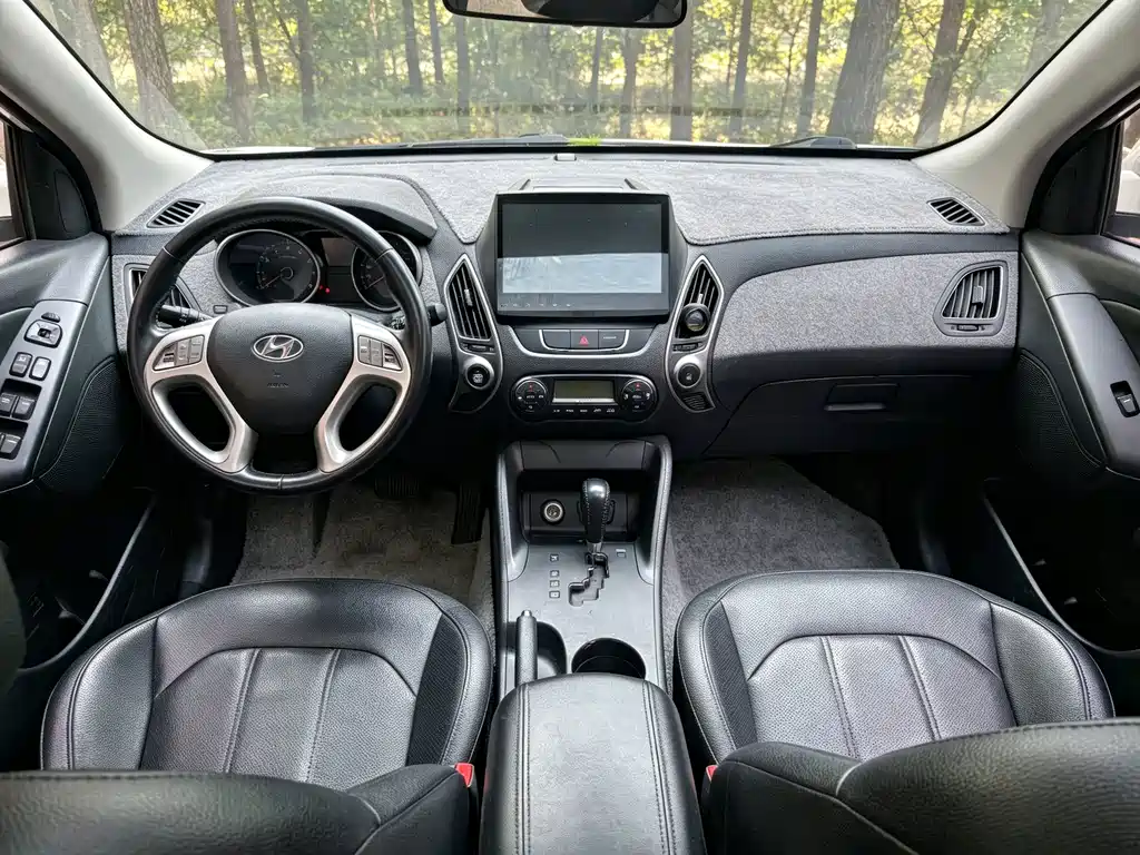 Hyundai ix35 2017 — фото 13