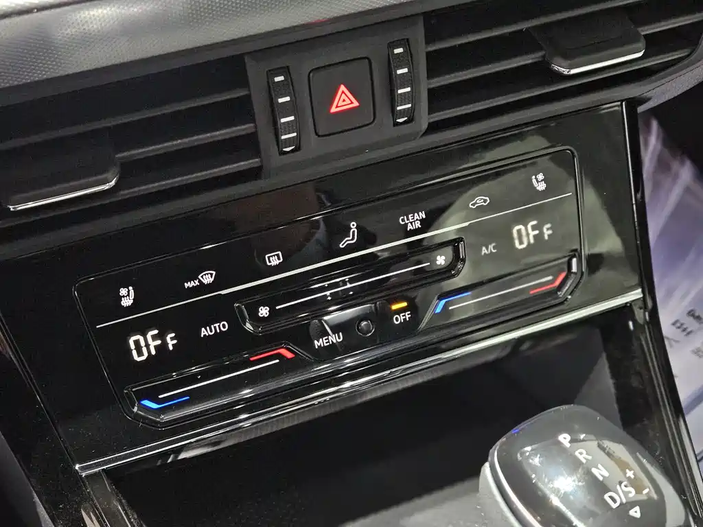 Volkswagen Passat — фото 8