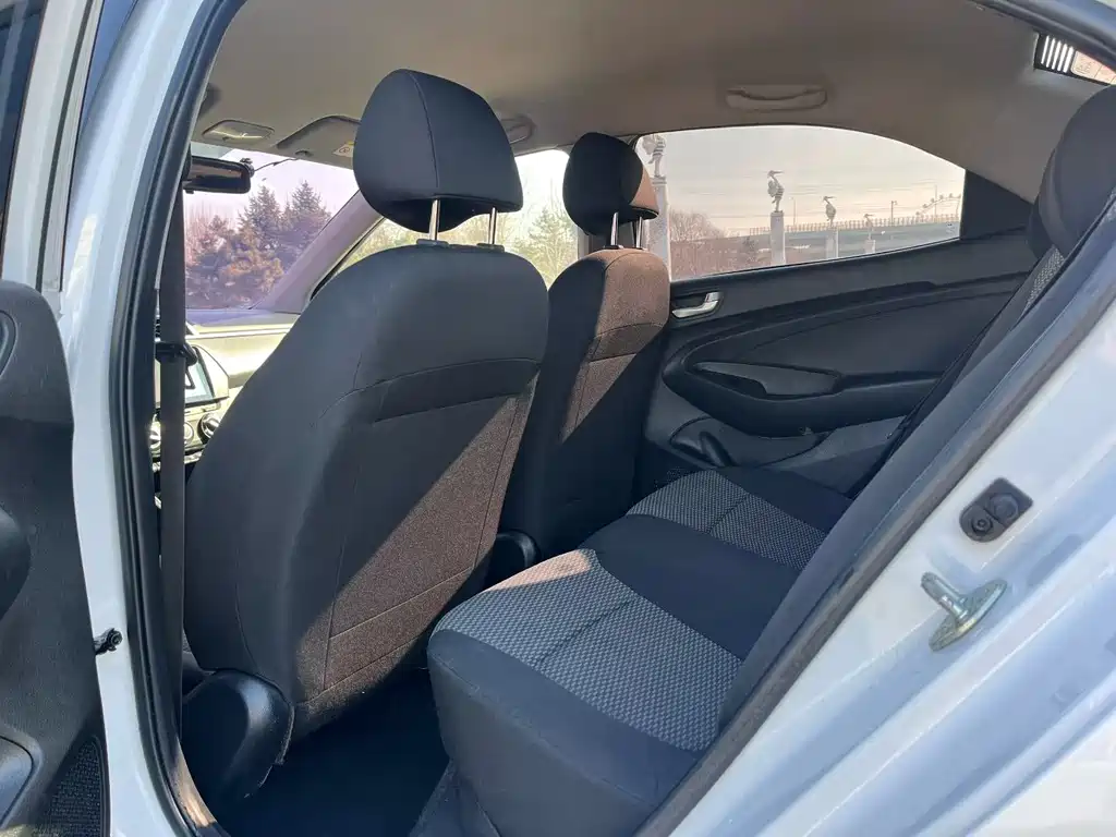 Hyundai Verna 2019 — фото 6