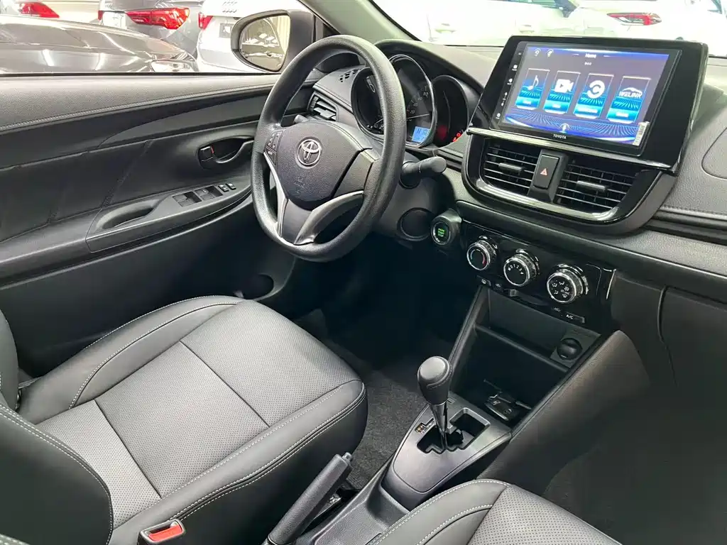 Toyota Vios 2023 — фото 19