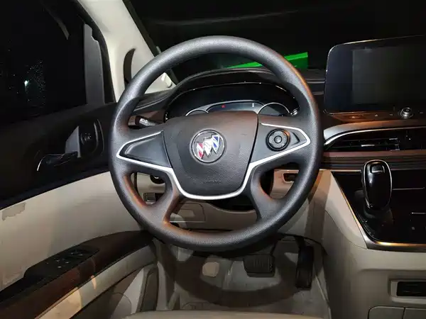 Buick GL8 2023