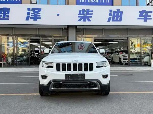 Jeep Grand Cherokee 2016