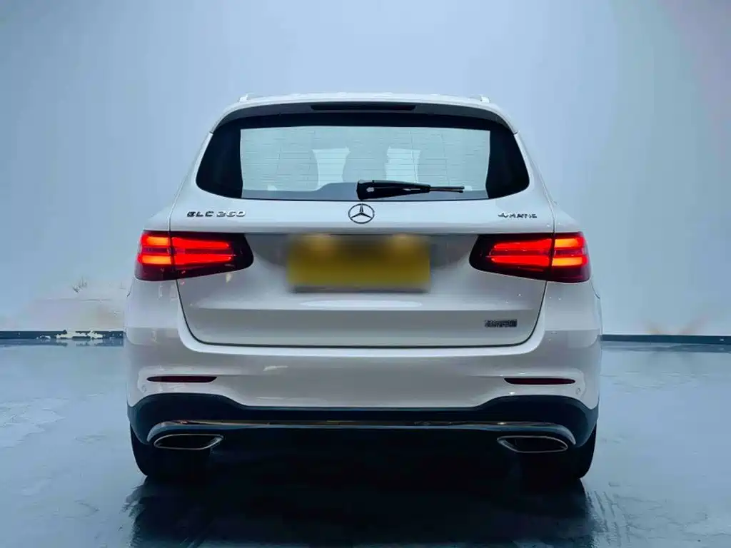 Mercedes-Benz GLC 2018 — фото 26