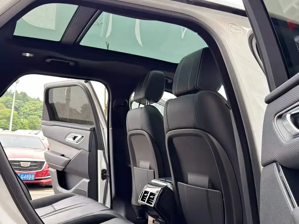 Land Rover Velar 2020