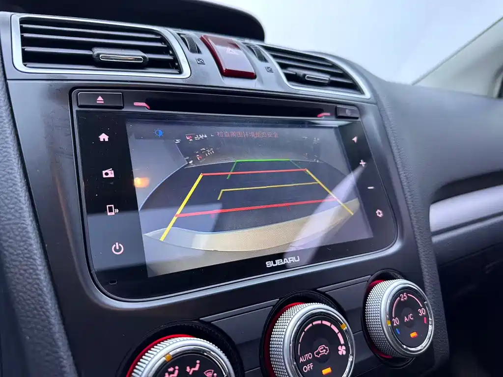 Subaru XV 2017 — фото 8
