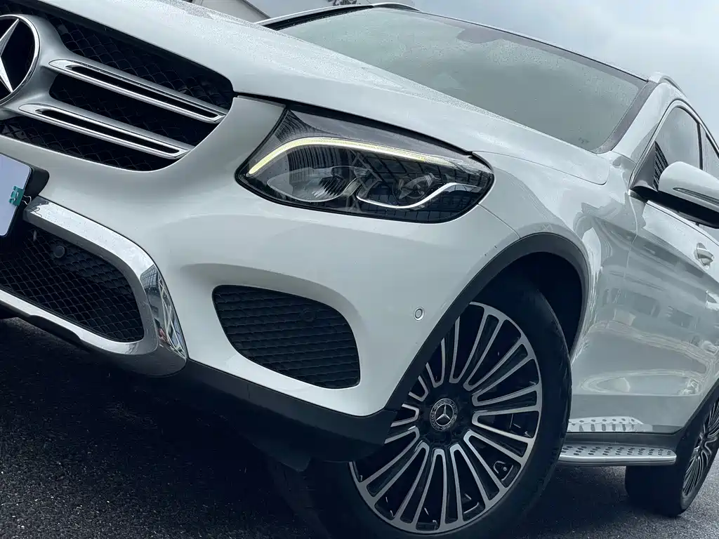 Mercedes-Benz GLC 2018 — фото 4
