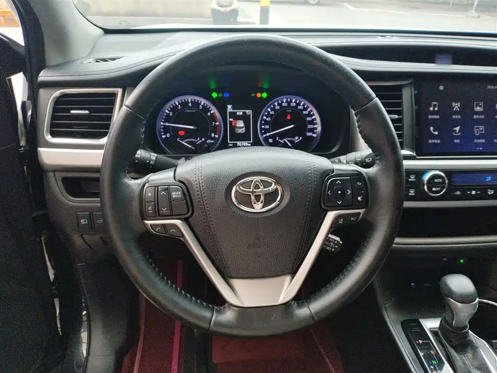 Toyota Highlander 2019 — фото 11