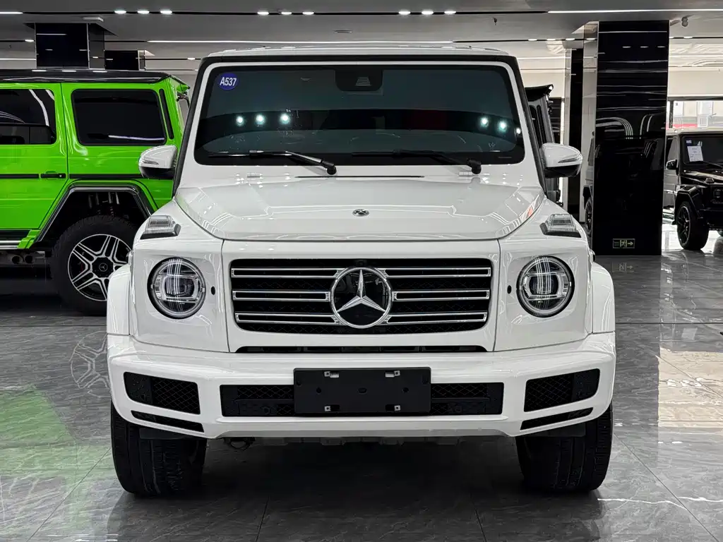 Mercedes-Benz G-Class 2023 — фото 2