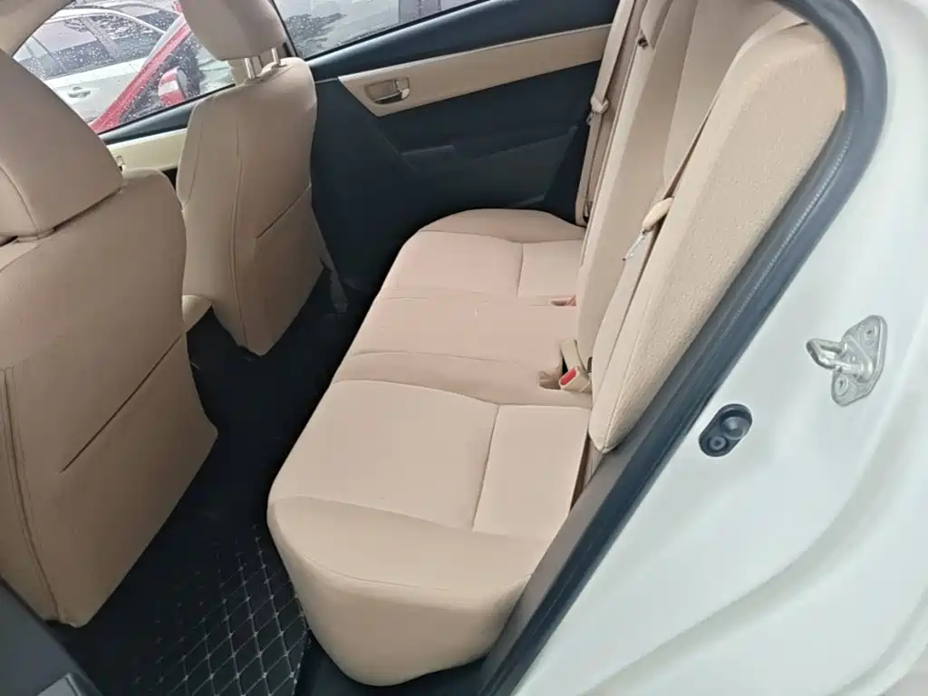Toyota Levin 2018 — фото 17