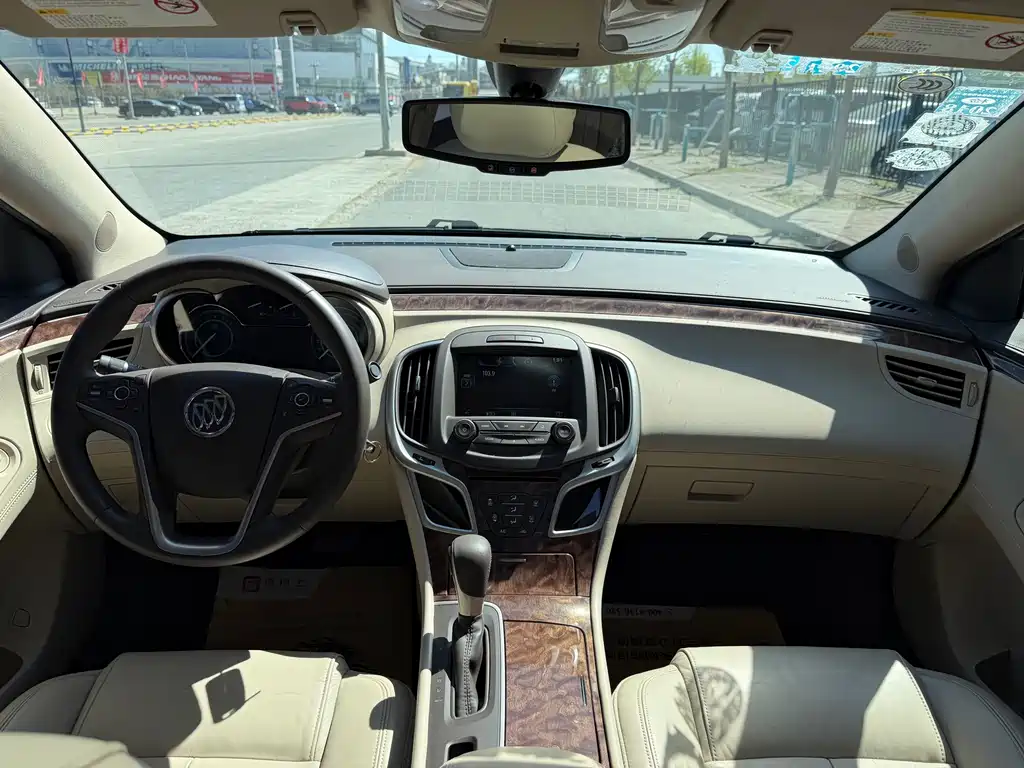 Buick LaCrosse 2014 — фото 17