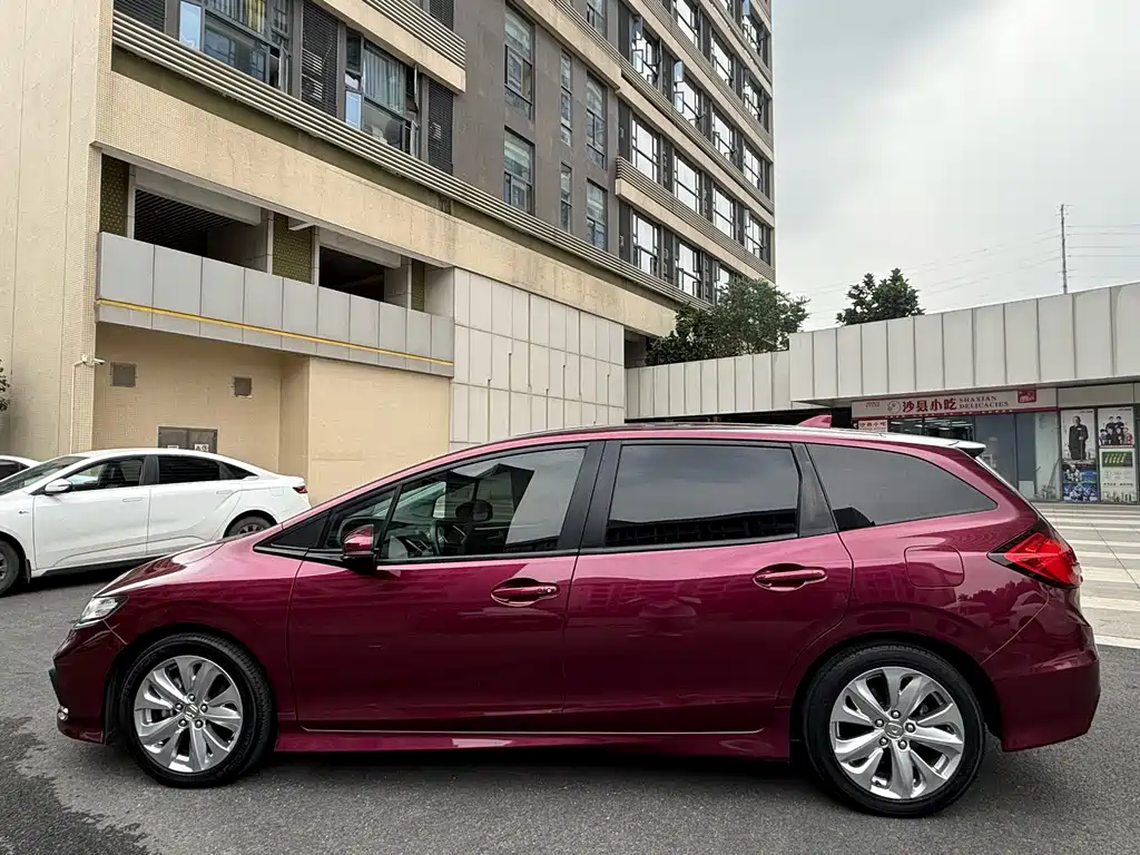 Honda Jade 2018 — фото 4