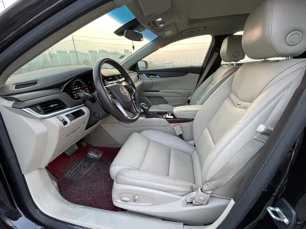 Cadillac XTS 2015 — фото 4