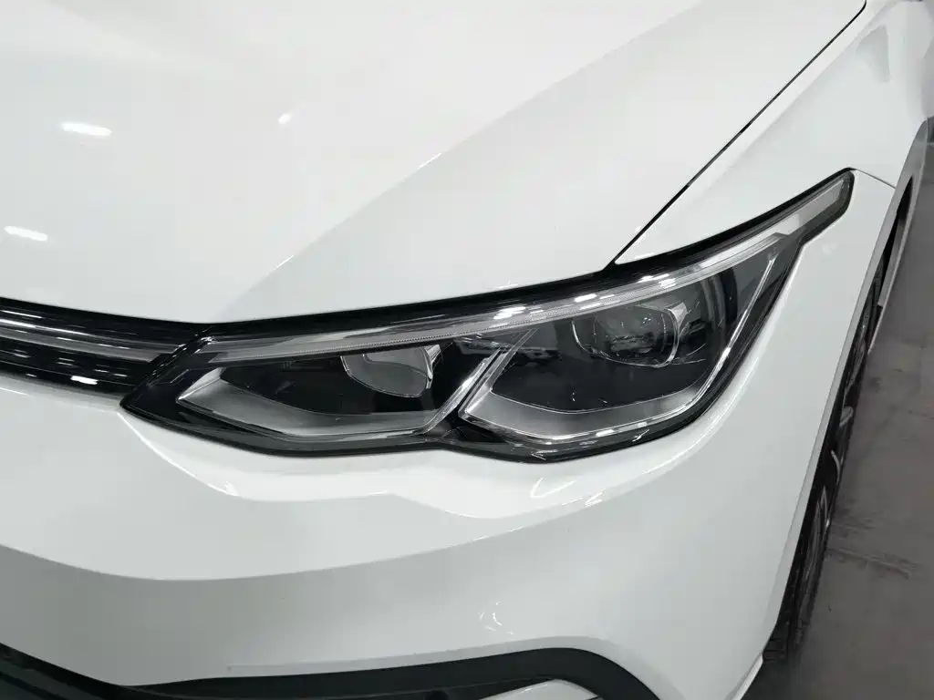 Volkswagen Golf 2022