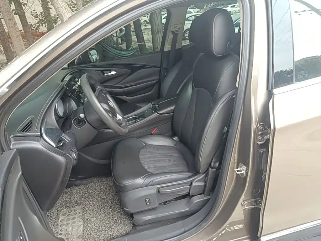 Buick Envision Plus 2016 — фото 15