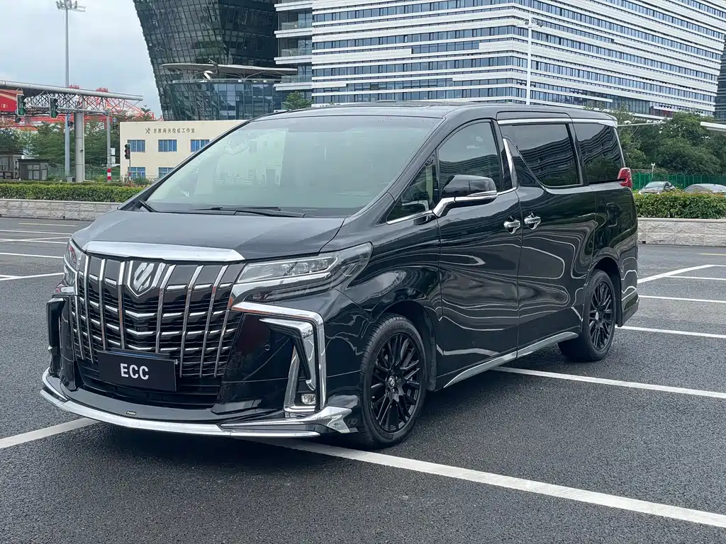 Toyota Alphard 2016 — фото 1