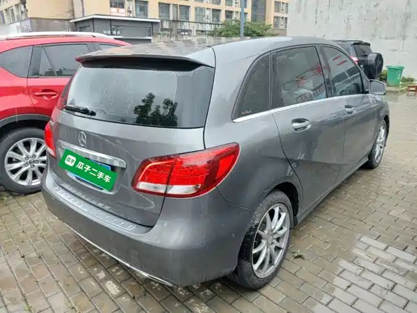 Mercedes-Benz B-Class 2015