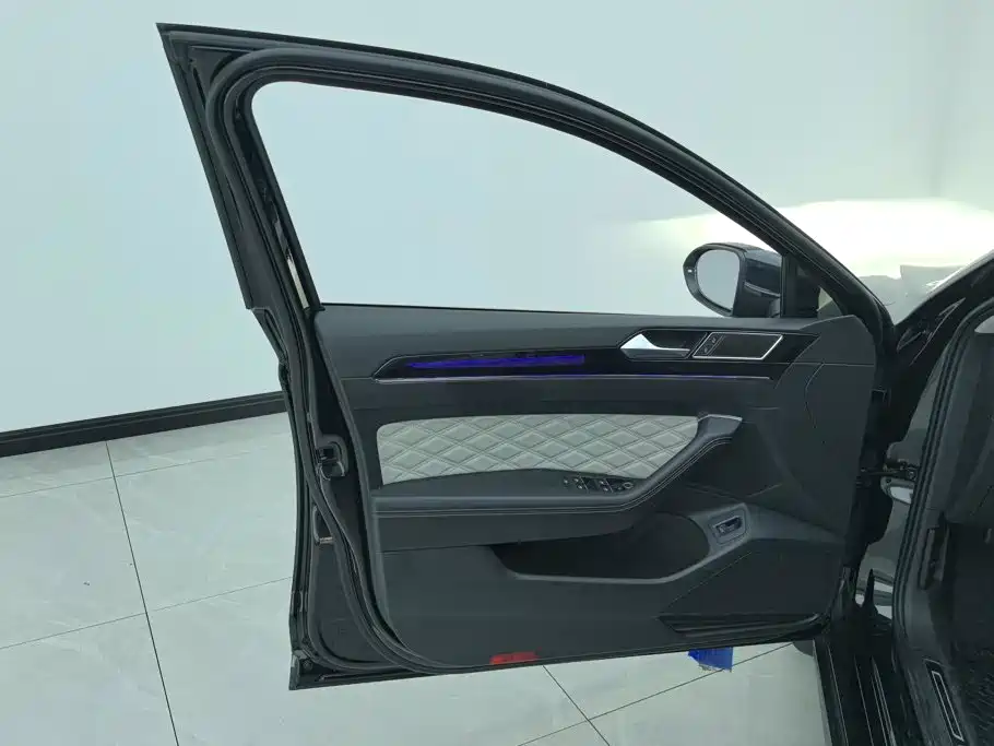Volkswagen Magotan 2023