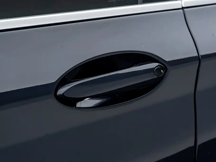 BMW iX3 2023 — фото 15
