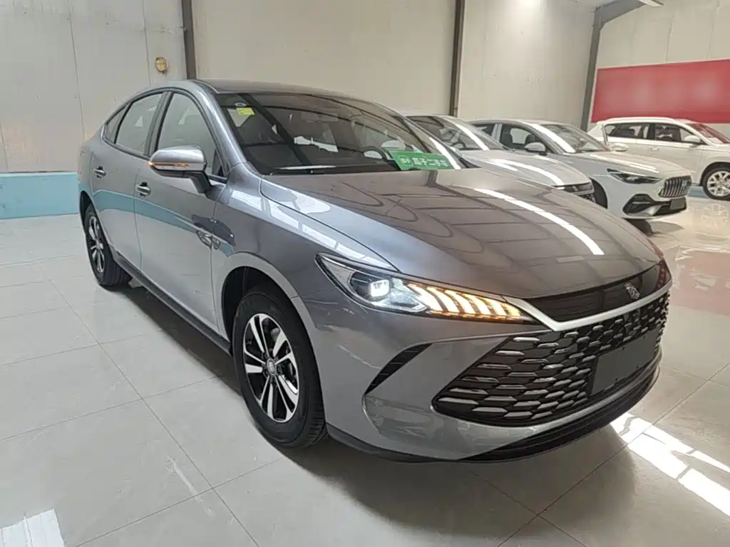 BYD Qin PLUS 2026 — фото 4
