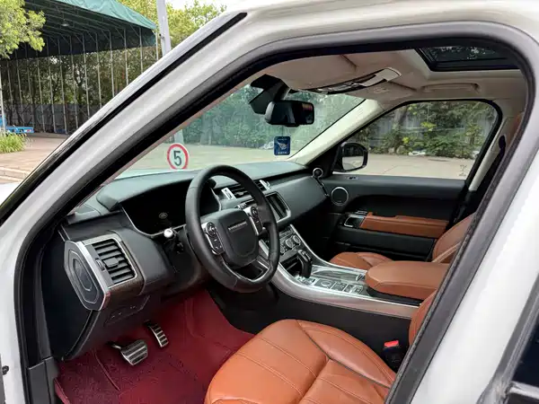 Land Rover Range Rover Sport 2016