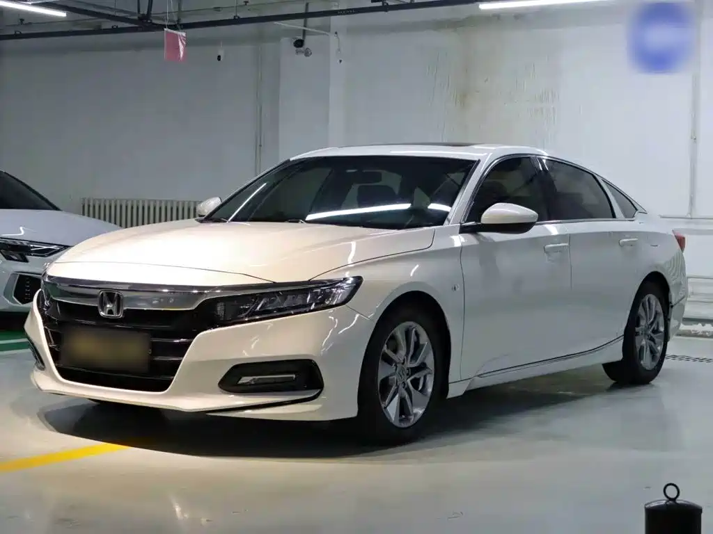 Honda Accord 2018 — фото 14
